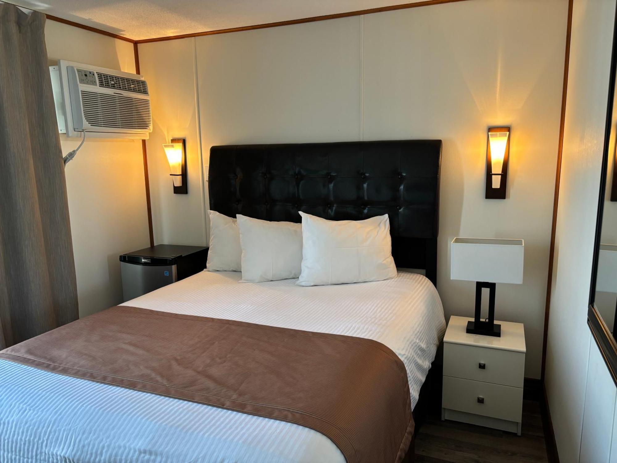 Motel Vue Belvedere Saint-Siméon エクステリア 写真